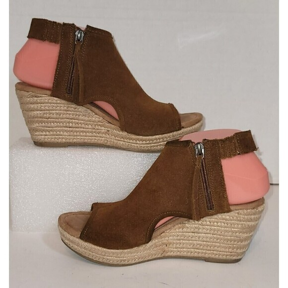 Minnetonka Suede Wedges - Size 9 - Picture 1 of 10